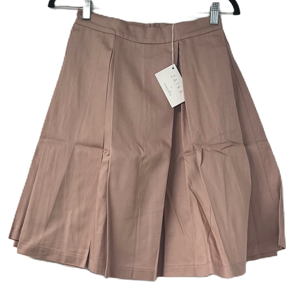 NWT Zaikamoya girls pink pleated aline skirt size 14
